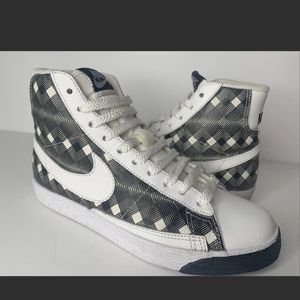 NIKE XB BLAZER HIGH SWOOSH